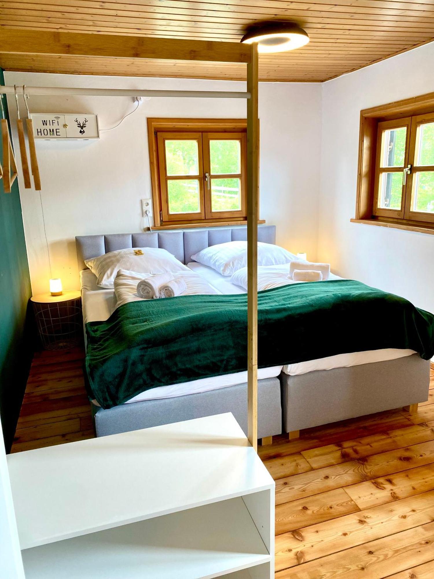 Apartment Breitenstein In Historischem Bauernhaus Fischbachau Extérieur photo